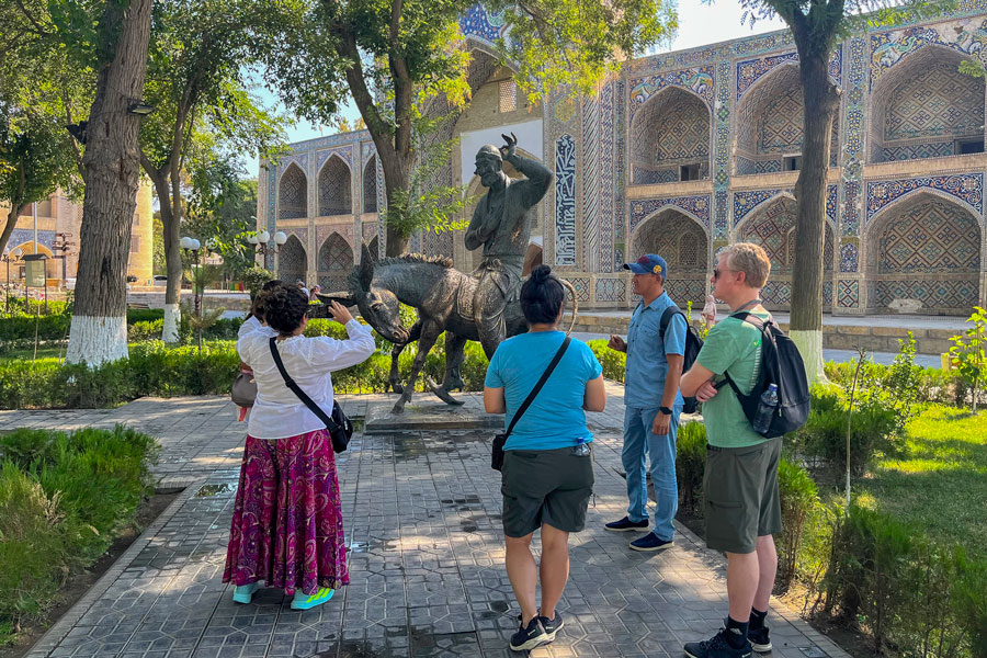 7-Day Uzbekistan Grand Tour: Samarkand, Bukhara, Khiva & Ancient Desert Fortresses - slide 5